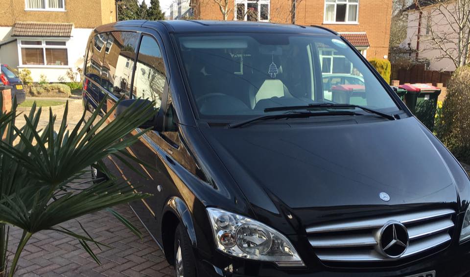 drivenuk1's tweet photo. #AirportTransfers from @GatwickAirport to @Southampton at an affordable price with @DrivenUK @Chauffeur https://t.co/uOPoZoMrUC https://t.co/Dg4L4gX2GC