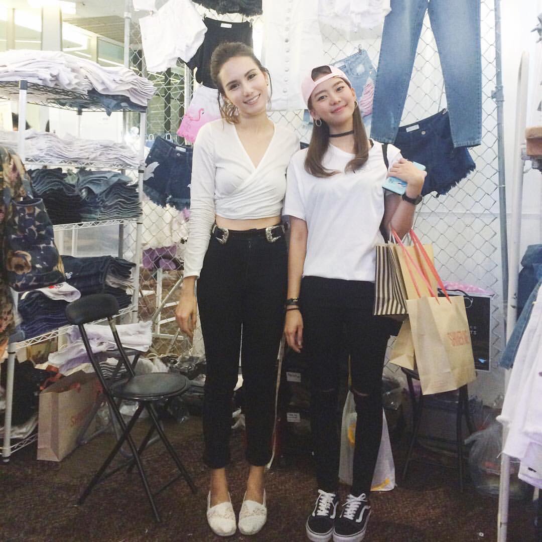 janiets12_both's tweet photo. ig : janie.jen มีความขาวดำ ⚪️⚫️ #shiverme #zaaponsale https://t.co/QjRRxjRIwf