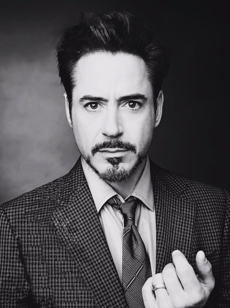 ProhibitedRPG's tweet image. Anthony Stark.
- Co Founder of the Avengers.
- Head of Tony's, a chain of nightclubs in New York.
- Heir to Stark Industries fortune.