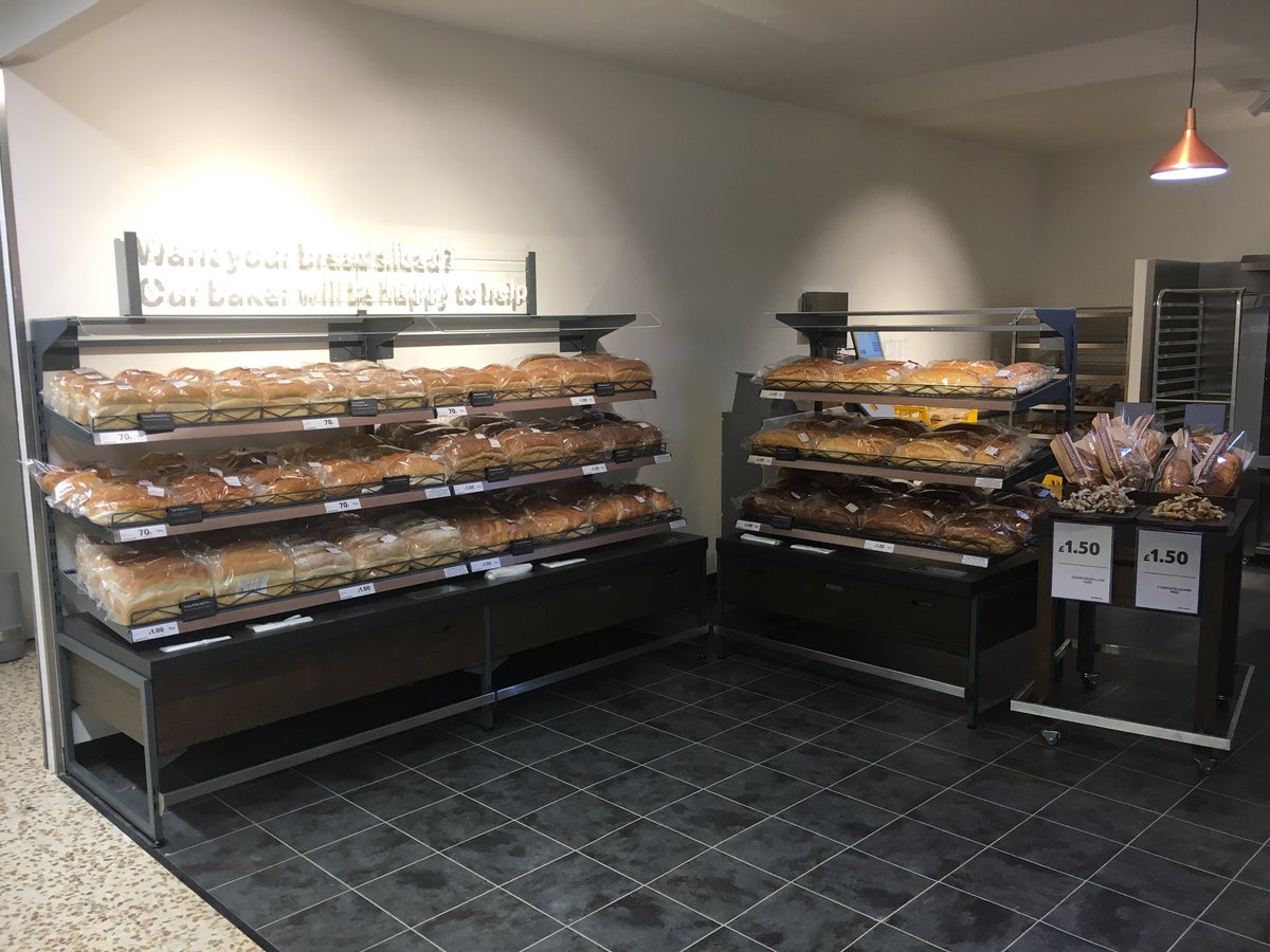New Look Bakery offer in Windsor this morning looking great amazing job done by the team!! <a href="/mattdelaney15/">matt delaney</a> @TashHammond