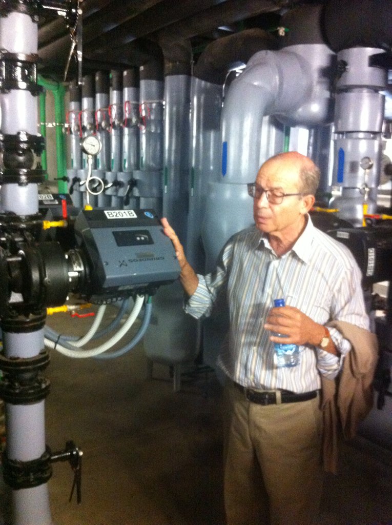 #Ingeniero industrial Elias Casañas explicando instalación #geotermia <a href="/clublasanta/">Club La Santa</a> #Lanzarote visita del <a href="/COIICO_/">COIICO</a>