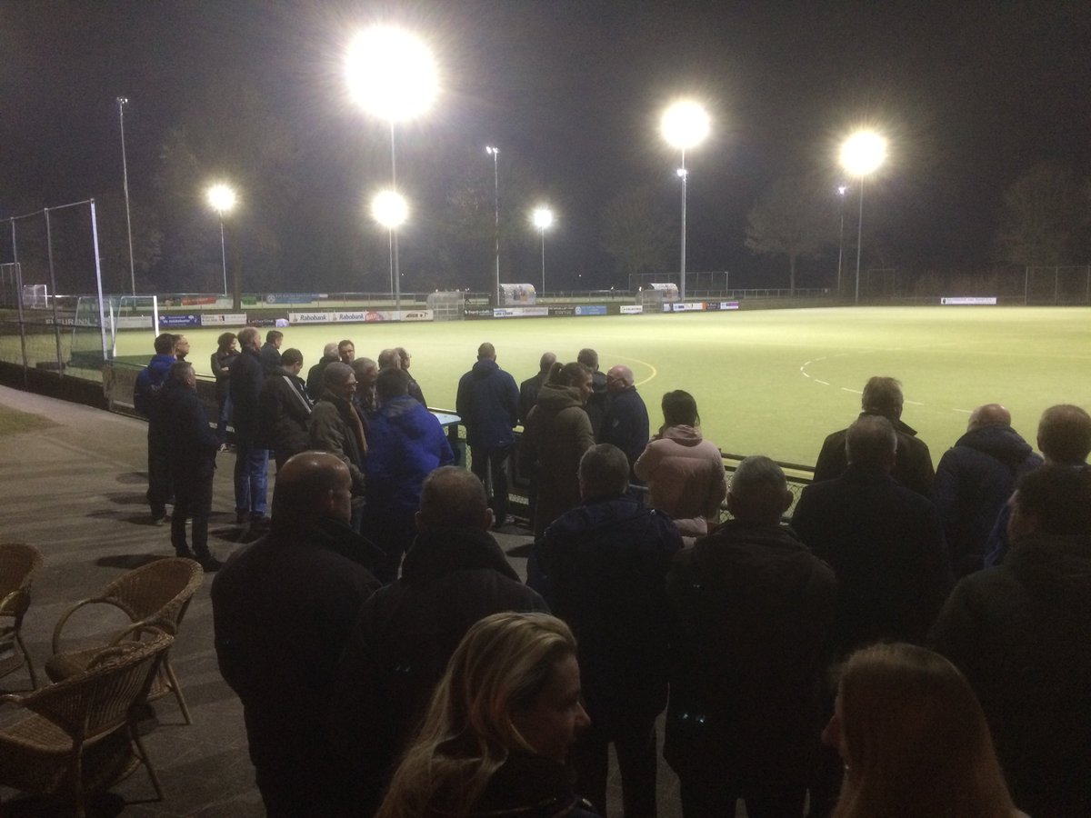 Wo 26 oktober #sportcafé <a href="/GemeenteEpe/">Gemeente Epe</a> bij #svvaassen Thema: inkomsten genereren +  kosten besparen Gastsprekers <a href="/sosportnl/">SO! Sport - NL</a> en <a href="/sportOpgewekt/">Sportief Opgewekt</a>