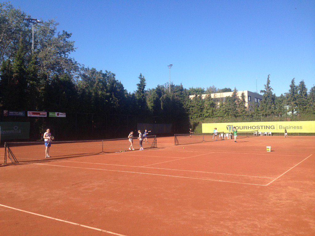 sectieboCCC's tweet image. Prachtig tennisweertje. Samenwerking tussen @HetCCC en @ZLTBtennis