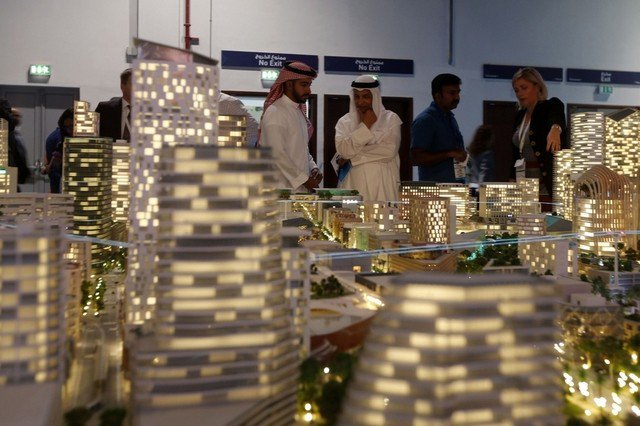 viewpinneruae's tweet photo. #NEWSFLASH: #Dubai #property market recovery may already be under way
https://t.co/Z3NRCaLTV0 #viewpinner #news #currentevent #mydubai #UAE https://t.co/CWKvYltc5U