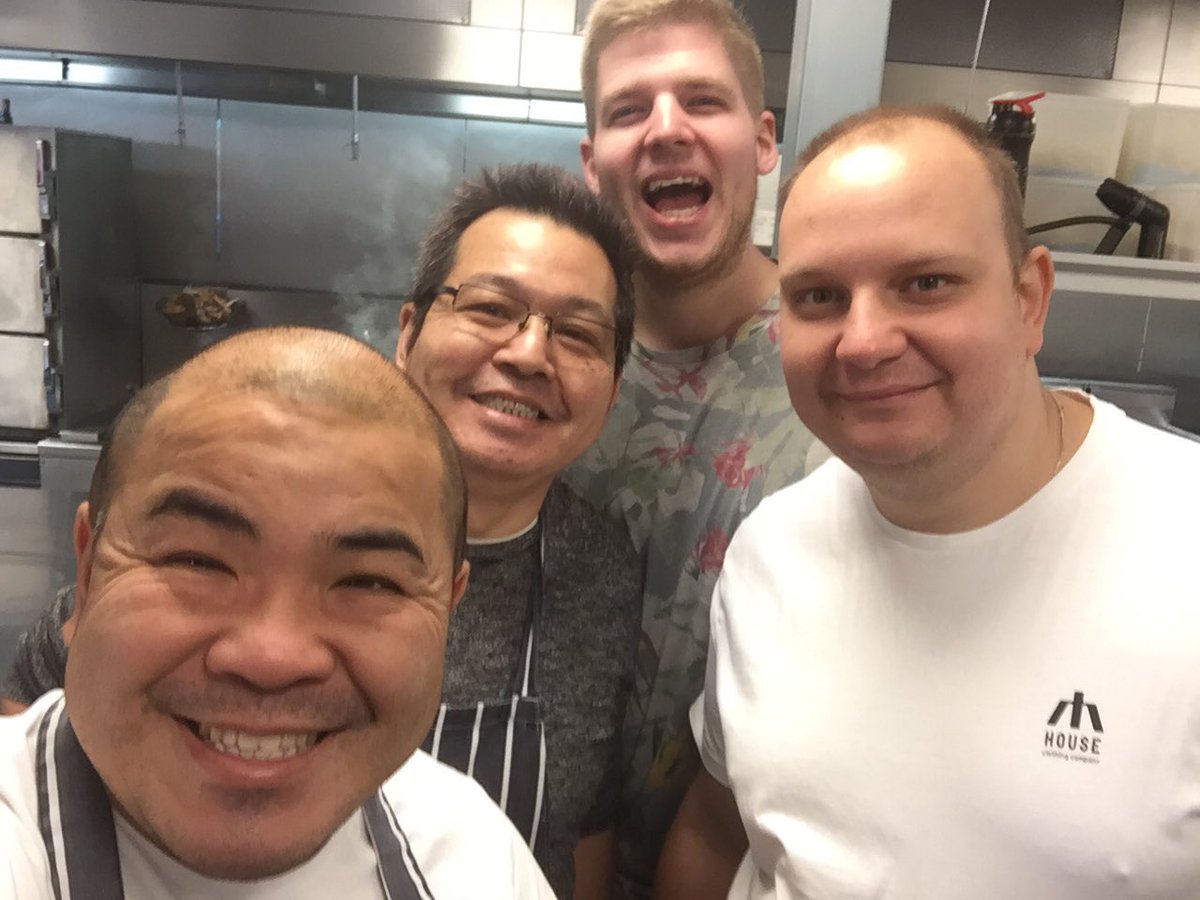 victoryu88's tweet photo. Prep day @vinnyyu1 @krisu_1 @Cheshire_Grit @Michelle8820 @kostasmiliotis @Yu_Alderleyedge https://t.co/Pu8jsz2usC