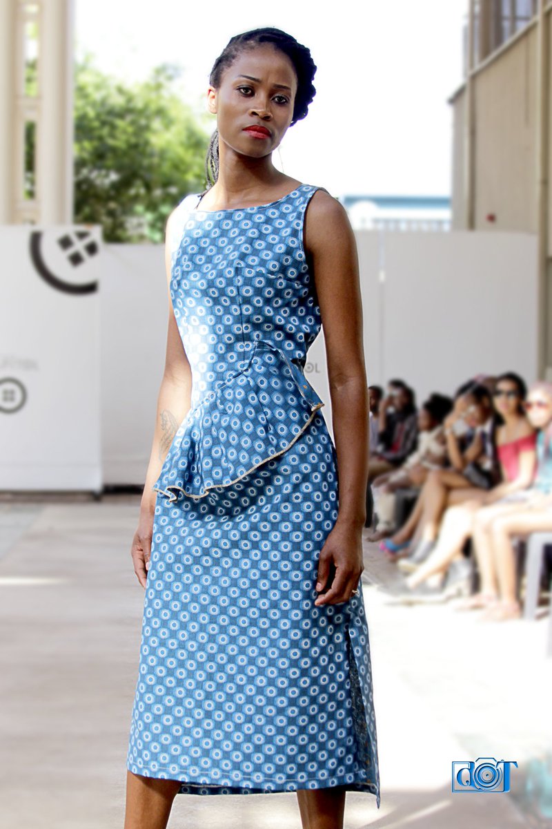 FashionKapitol's tweet photo. Next up was Mpho Hlongwane of "King & Queen Black Clothing" with his print inspired Spring range.
A man of many talents.
#FDFW #SoH https://t.co/vqAEisPGNf
