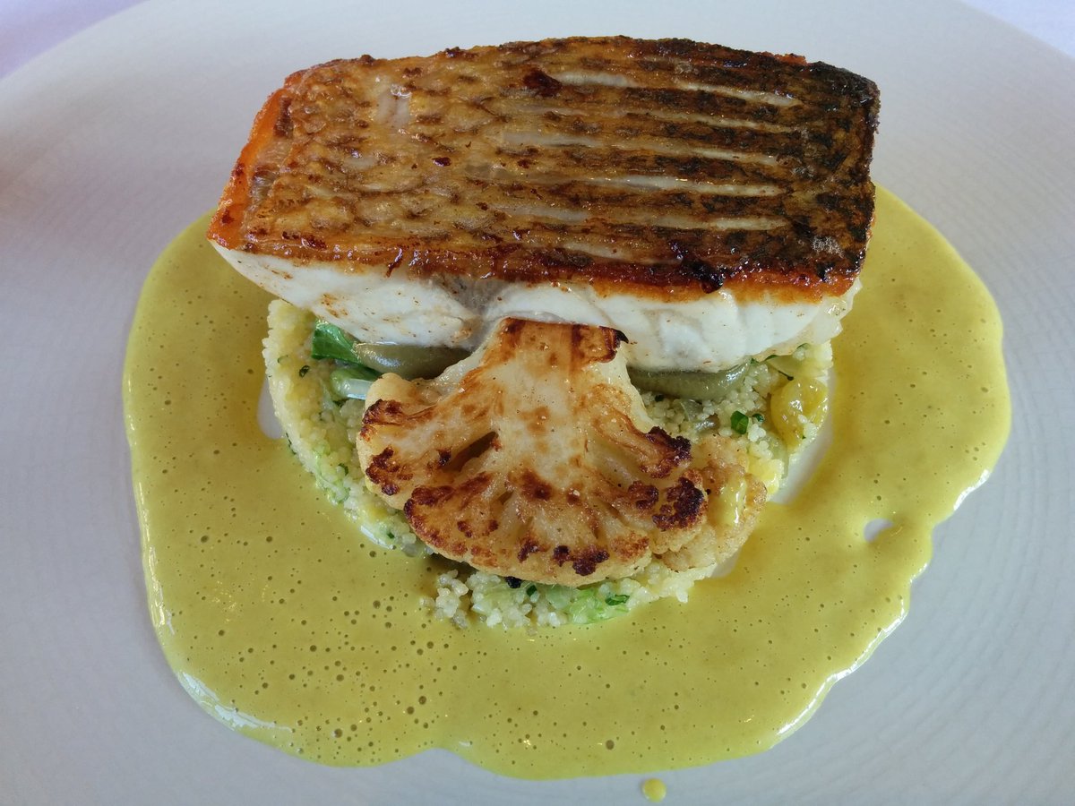 MichelinGuideUK's tweet photo. Well done @Robertpotter999 for retaining the #MichelinStar at The Bybrook restaurant @TheManorHouse https://t.co/V3uA3qnAdp