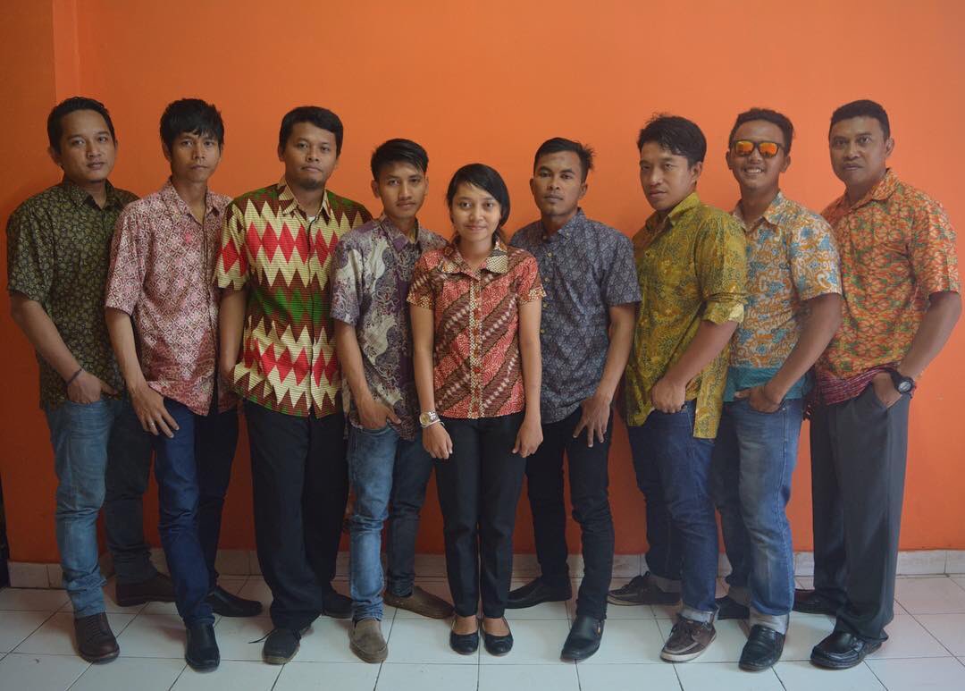 FiberStarID's tweet photo. #FiberStar #bali is celebrating #batikday. #heritage #culture #FiberStarID #FiberStarBali https://t.co/cxypdCeOZP