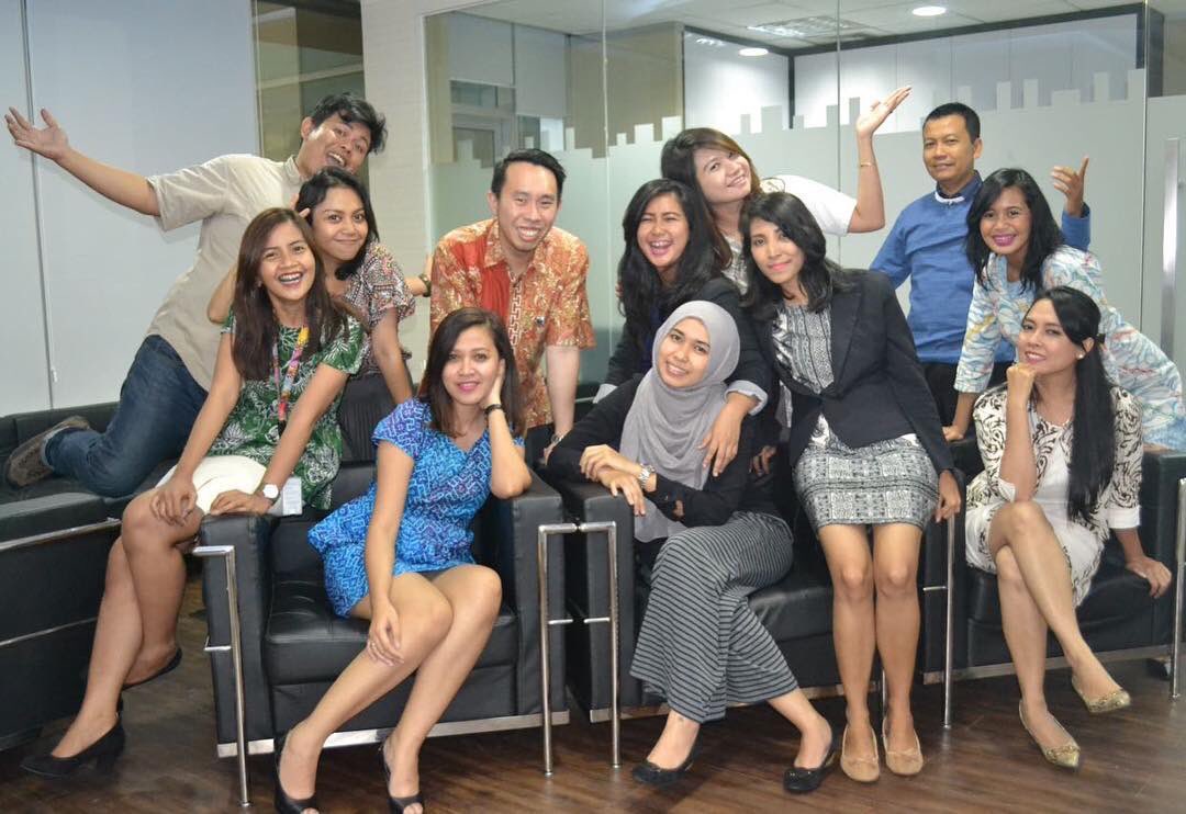 FiberStarID's tweet photo. Sales, PreSales & MarComm Team #FiberStarJakarta are proud to be Indonesians! Happy #batikday from us.. #FiberStar #FiberStarID https://t.co/dkllrb89OQ