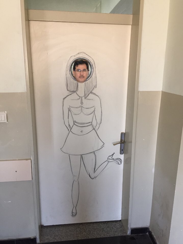 müdürişkomuz sınıfı ziyarete gelmiş💃🏼💃🏼