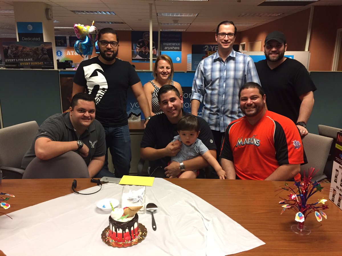 BryanMIA7ATT's tweet photo. Great birthday thank you team #team_bryan #Mia7ATT #TuggleNation https://t.co/eNFxqhl10h