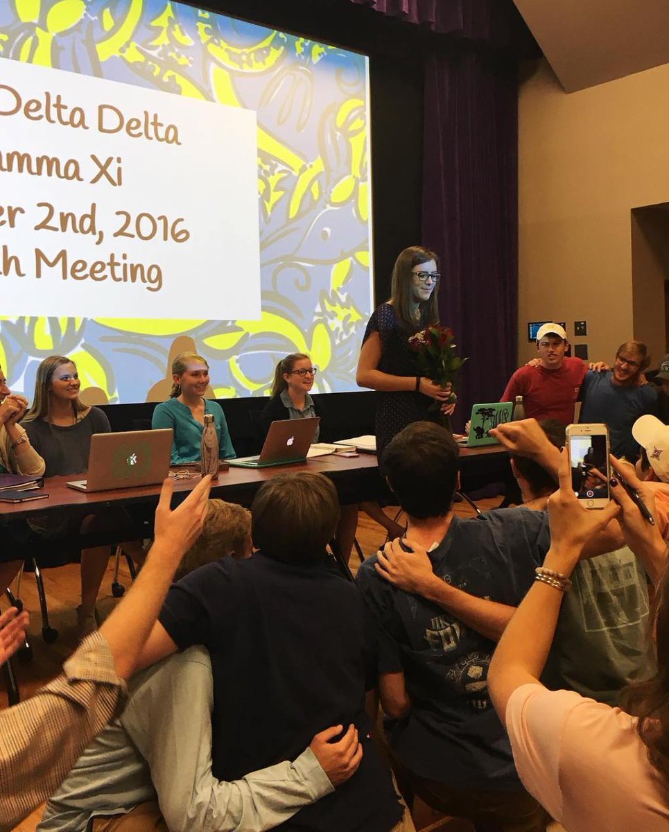 Congratulations to Jess Norum, our 2016 Fall Rose! pikappaphideltachapter.co/2016/10/03/con…