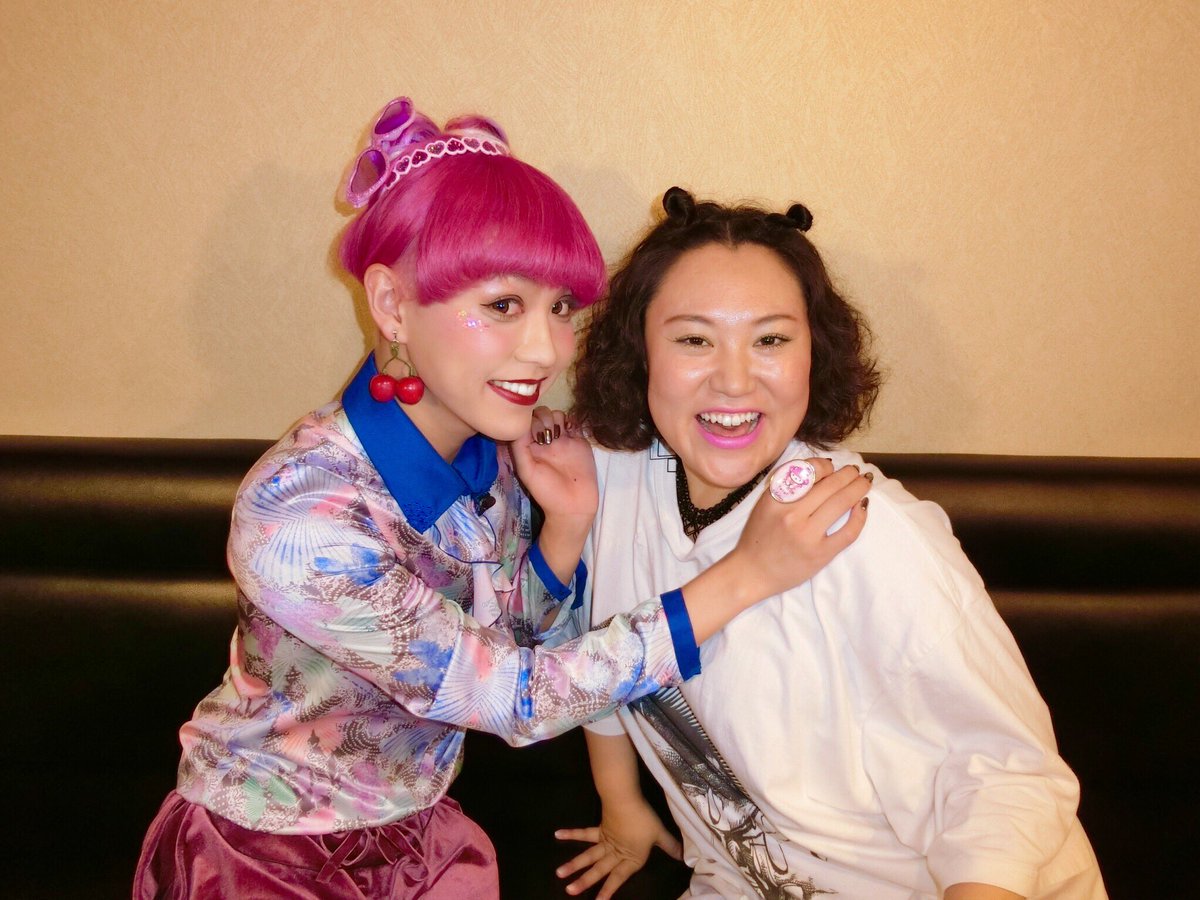 今日は大好きなバービーさんと
ロケで色んなことしてきたよ🚗🔥