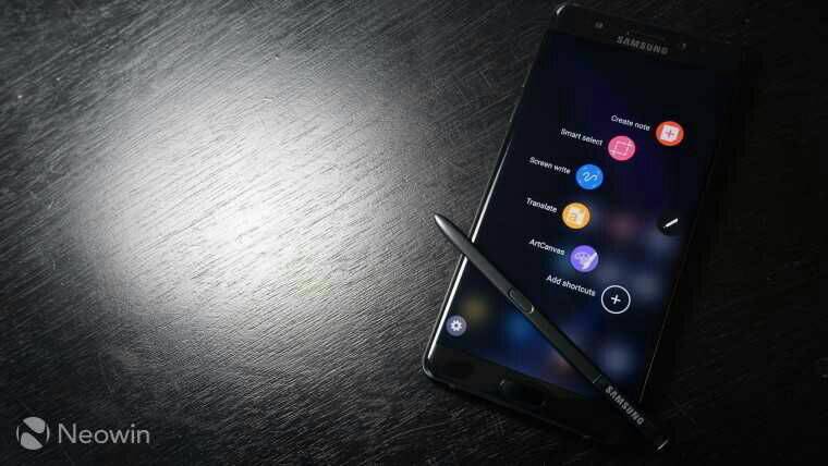 jjeffrin's tweet photo. Non-exploding #Samsung Galaxy #Note7 now #officially available in stores !!

#Tech_Prophecy https://t.co/74goXY2rRx