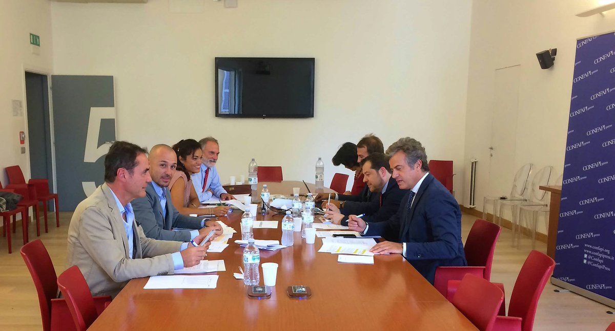 giovanna121009's tweet image. #Dg @Confapi @federmanager @MAmorosini @MarioCardoni su andamento #progettocornucopia con Occhipinti staff #fasdapi #PMI #sviluppo #manager