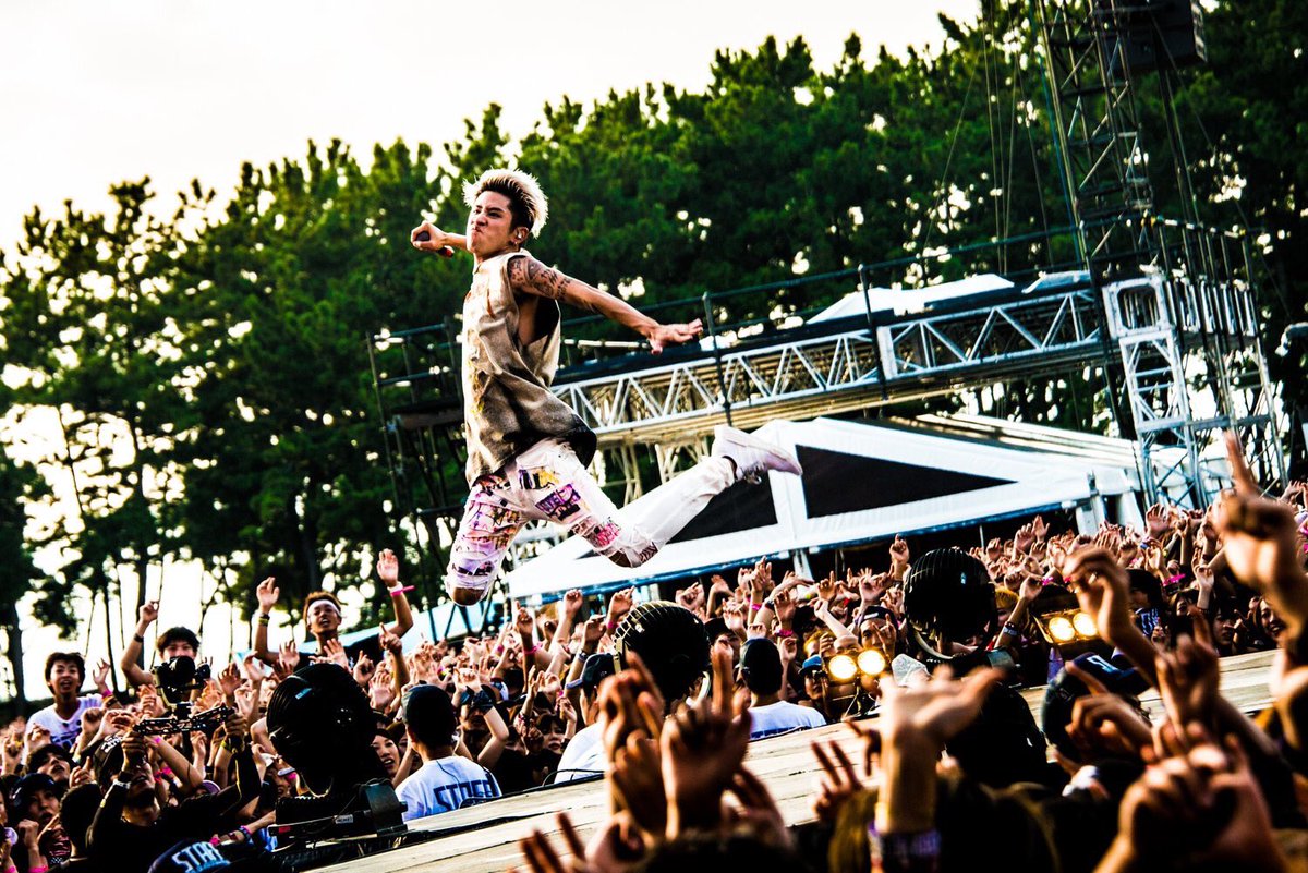 Takaの顔面デッカくしたらめっちゃシュール(笑)なんかごめんなさい。