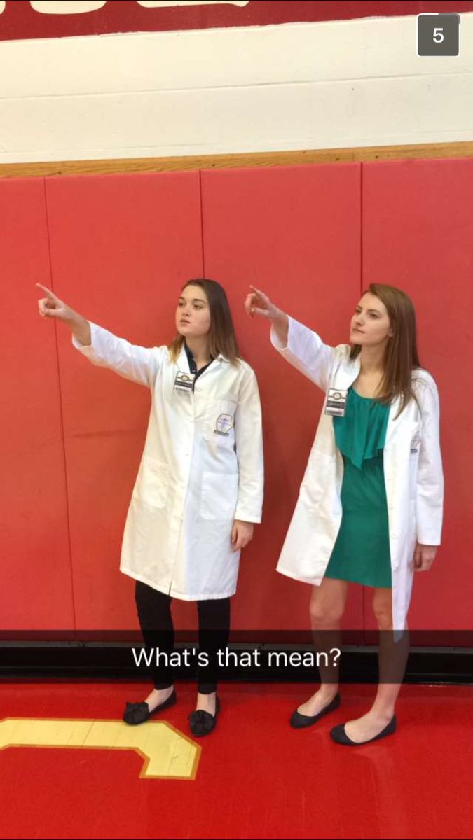 zoegliosco's tweet photo. When you're #squinterns for character day. 
@BONESonFOX @DrBrennan @emilydeschanel #Bones https://t.co/jlsKSPDCQd