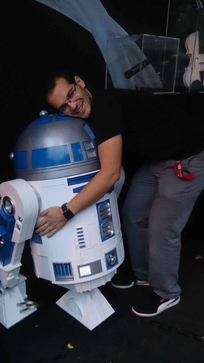 formlabs's tweet image. Thanks for hanging out with us (and R2D2) at #makerfaire this weekend! #WMF2016 #3Dprinting #bleep #bloop