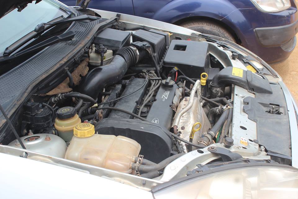 SlomoAutoSales's tweet image. Ford focus up for sale
Full reverse sensors, full Ac, fabric seats, CD player, 16v zeetec
Asking price = N850, 000.
#SlomoAutoSales