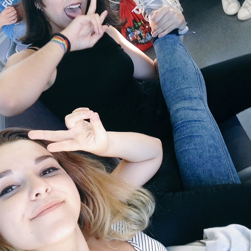 donttouchalex's tweet photo. my mami, best mami https://t.co/DxkuYnf0Ax