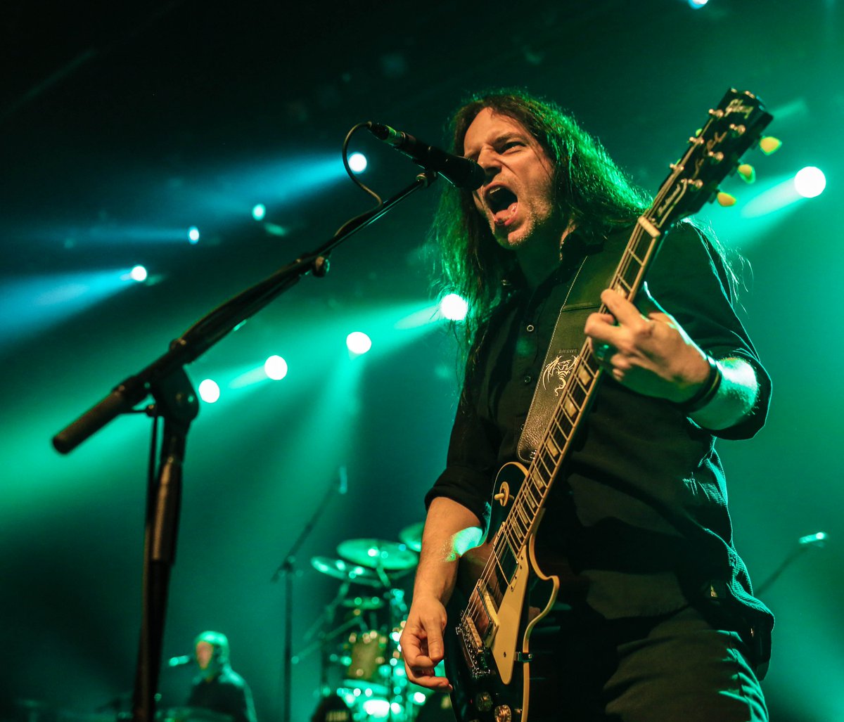 Jega_says's tweet photo. Legendary German Metal Band @Blind_Guardian led San Diego #BeyondTheRedMirror 📸 : @Jega_says https://t.co/PMIdK1jCU8