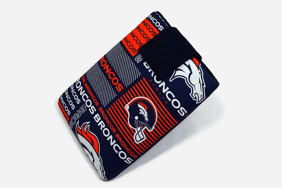 MyTabletCaseP's tweet photo. Love #NFL #denvor #broncos #tabletcase #ipad #kindle #handmade #foam #EtsyTeamUNITY  #integritytt https://t.co/MRmRP9pscm https://t.co/kkXaC7sHBo
