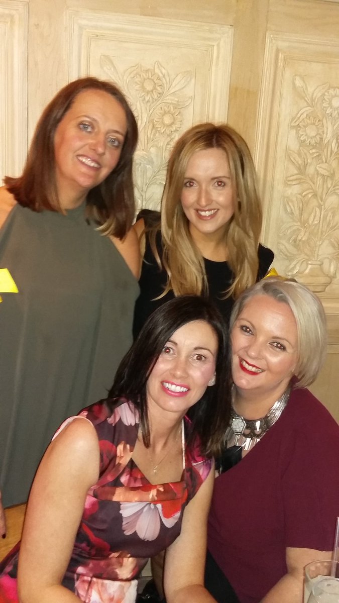VMackay74's tweet photo. Looking fab ladies @jill7g @lwhitehill1 @Gemmhughes22 @boswell1404 https://t.co/Qoidz46Ysd