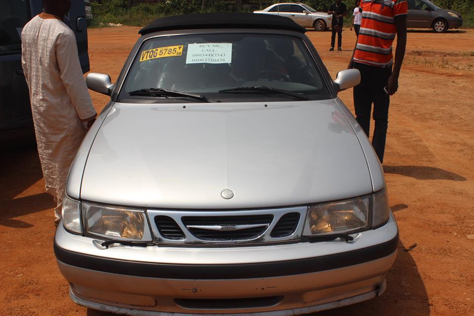 SlomoAutoSales's tweet image. SAAB convertible 1999
2.0ltr engine,leather seats,manual transmission,CD player,4 air bags,4seater,soft top,power windows,15" alloy wheels