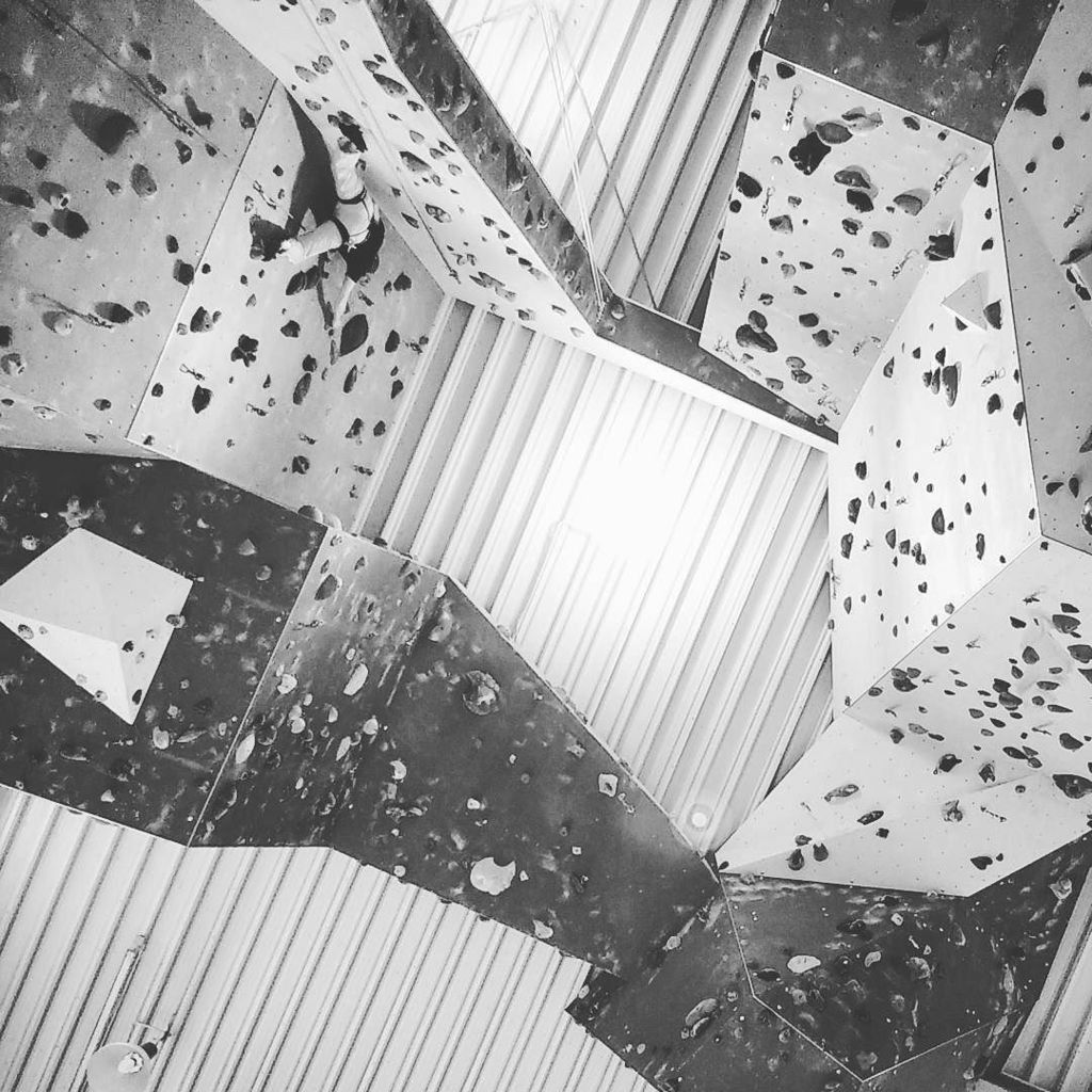 h4m4t0's tweet photo. Und wieder ein #Regentag ๐ deswegen ging es in die #highmoves #Kletterhalle in #Bensheim -โฆ https://t.co/L6LdStVDjW https://t.co/Wl89FOxIig