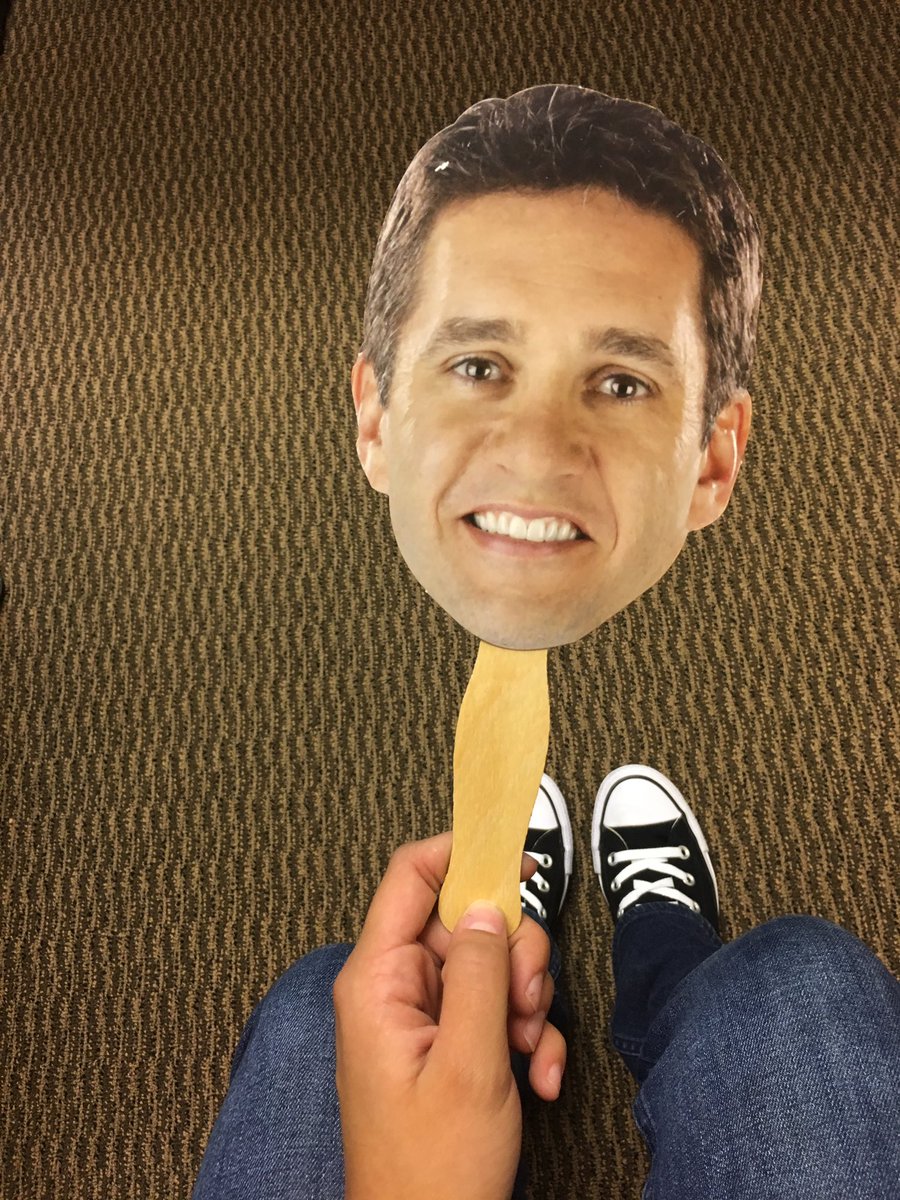 KarsynElledge3's tweet photo. Y'all it's @Elliott_Sadler on a stick 😂 https://t.co/RMKCF6uG18
