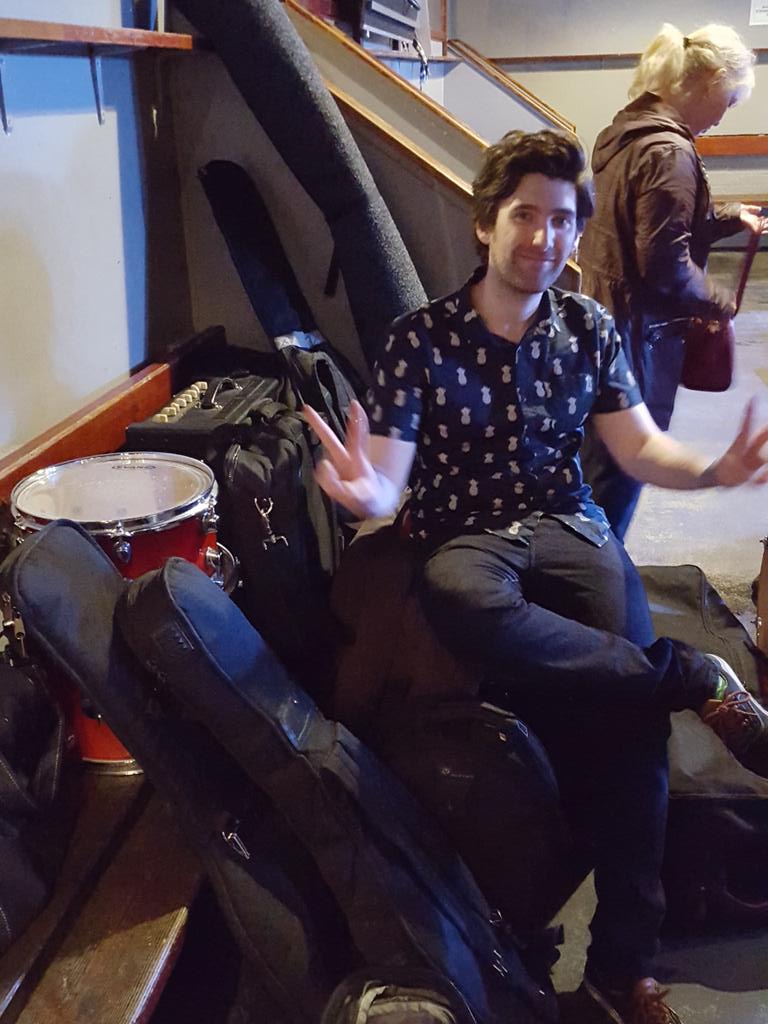 Loaded in <a href="/kingtuts/">King Tut's Wah Wah Hut</a> @alltvvins  #areyoureadytogroove #thepacificblues
