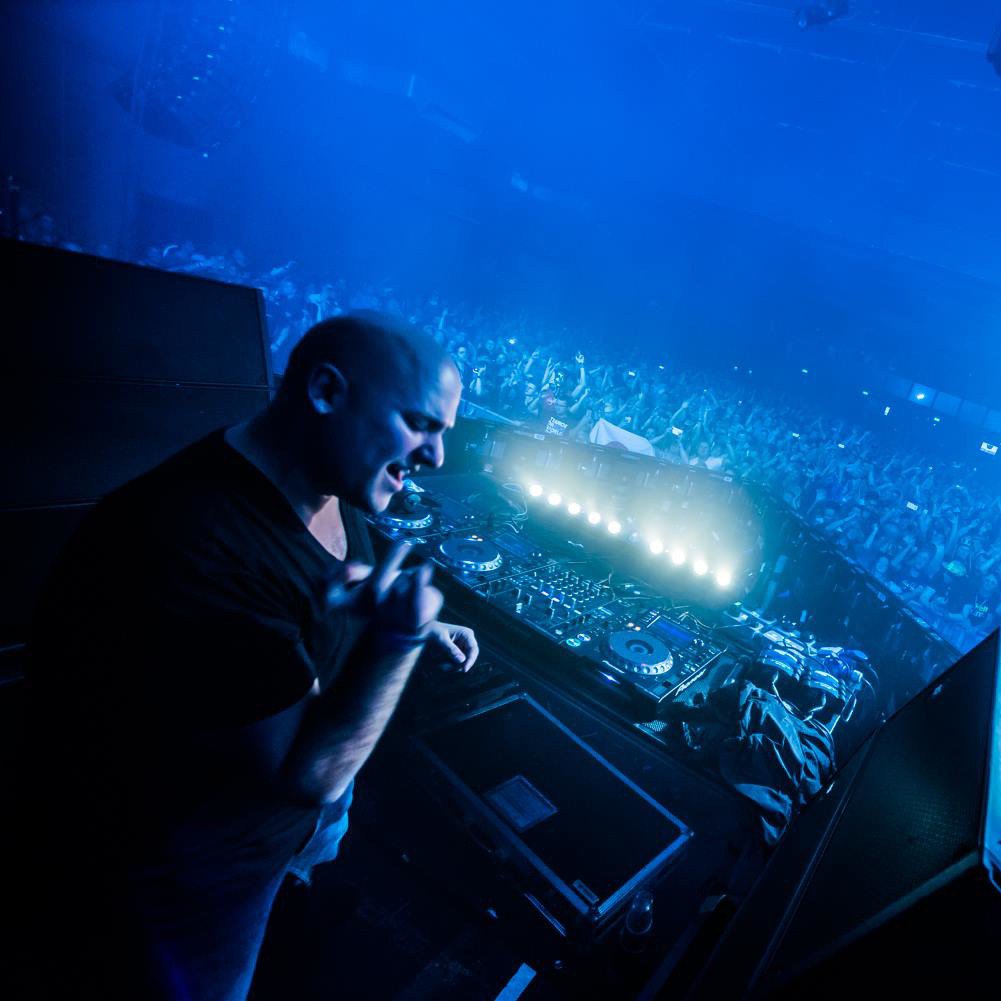 TranceAttack's tweet photo. Listen Future Sound of Egypt 464 (03.10.2016) with Aly & Fila here! #fsoe464 #trancefamily https://t.co/3EdhFAwRik https://t.co/WLcJZOBnhe