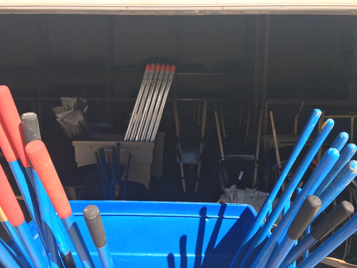 PhoenixToolBank's tweet photo. 4 orders back today and now just looking forward to some awesome #bluetool photos from our nonprofits! Can't wait! Oh and put tools away. https://t.co/ECEmf8B7G1