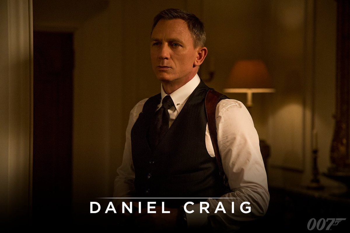 007's tweet photo. Global James Bond Day is this week so our focus this week is on the man himself! https://t.co/wLAD3O1Wzo https://t.co/oQDIrNxiWn