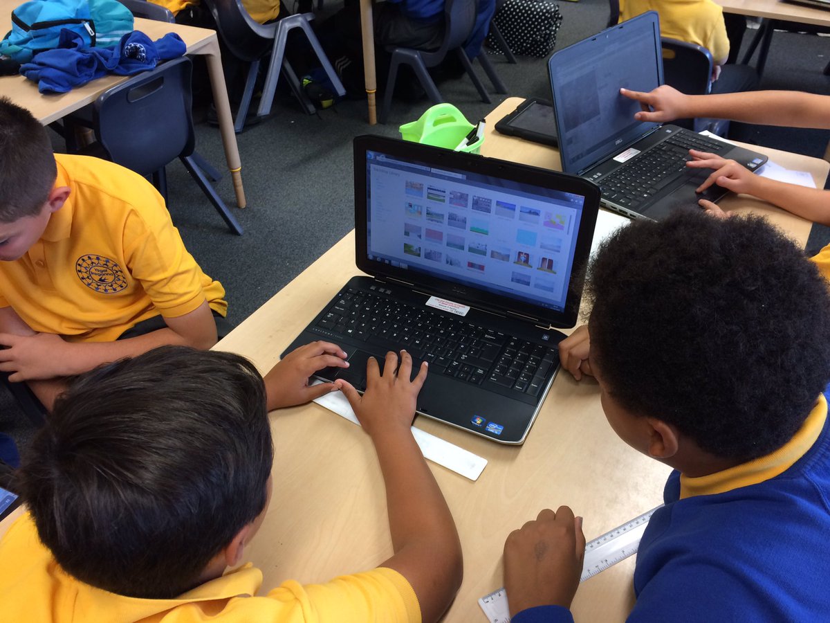 MrAKnottTreg's tweet image. Clwb TGCh yn arbrofi gyda @scratch #codio