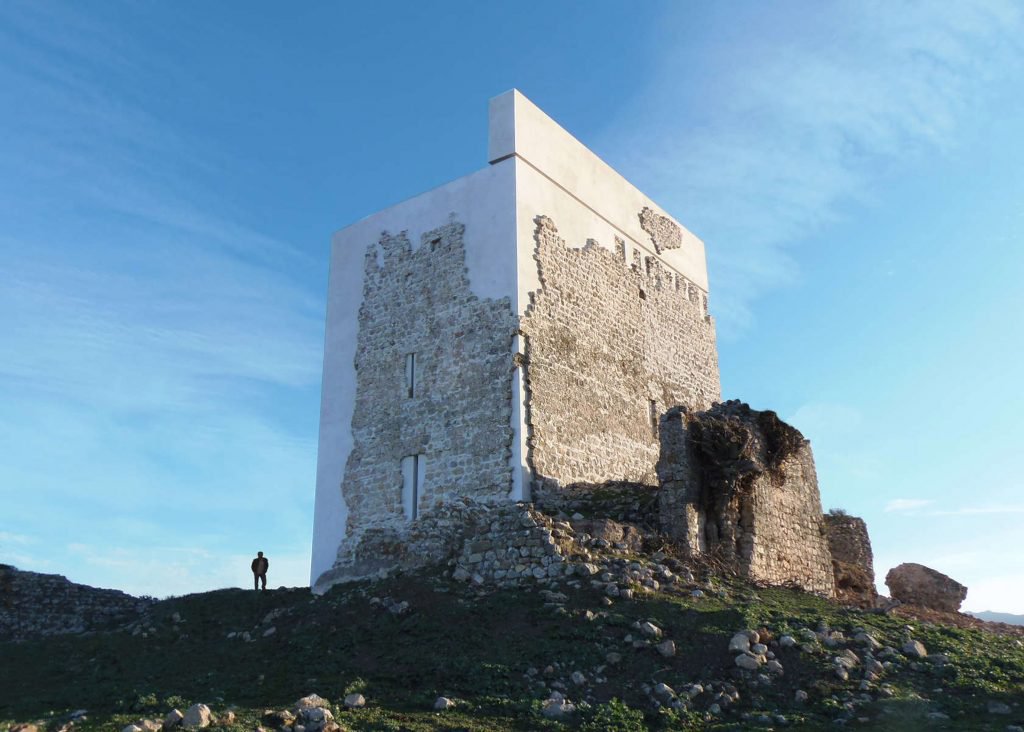 dezeen's tweet photo. Carquero Arquitectura restores ancient Matrera Castle with contemporary elements: https://t.co/VgRDW9P6q7 https://t.co/lLFFZWecRX