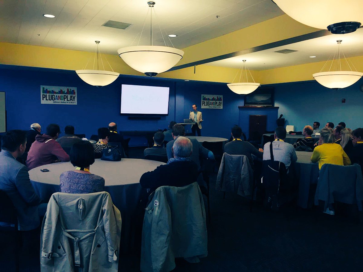 The more you know about #innovation, the more successful you'll be. Another amazing presentation by <a href="/lcopere/">Ludovic Copéré</a> &amp; <a href="/Sony/">Sony</a>