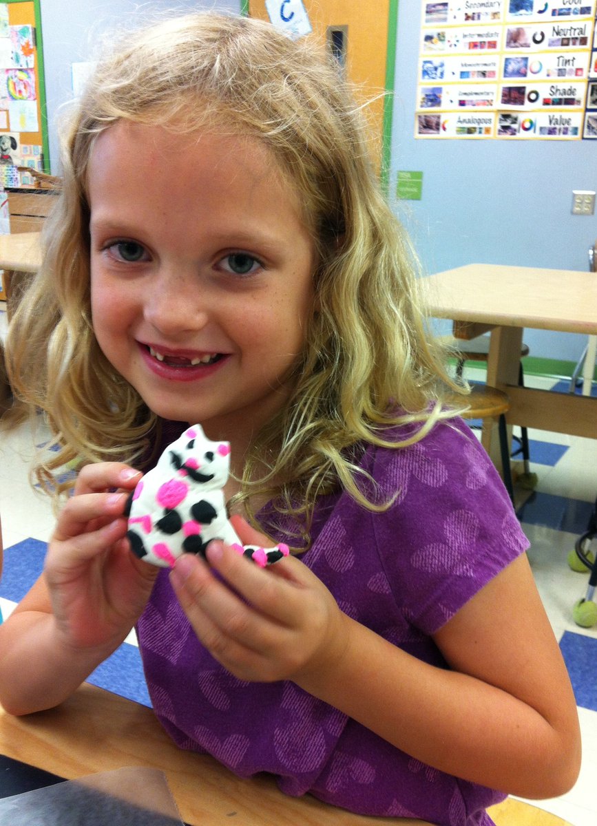 KidzArt_Raleigh's tweet photo. Get your art on at @NFP_Elementary with @KidzArt_Raleigh in our afterschool classes. Join the fun at https://t.co/AF9kpiaH96. #ifyoucandream https://t.co/VF5wAvmSI4