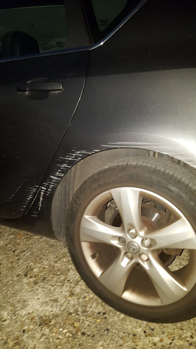 PriceyMania's tweet photo. @tdldentrepair Hi is there anything you could do with this, if so could you give me a quote pls. Thanks David. https://t.co/PbsI8OKXca