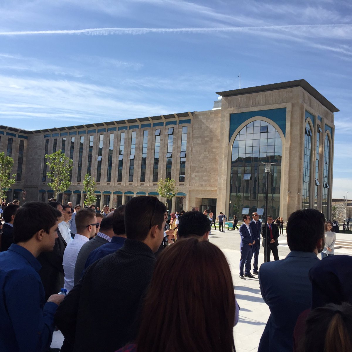 Ankara Yıldırım Beyazıt Üniversitesi yeni öğretim yılında yeni eğitim külliyesinde...@YbuAnkara <a href="/ybusbf/">YBÜ SBF</a>  @ybuozelkalem