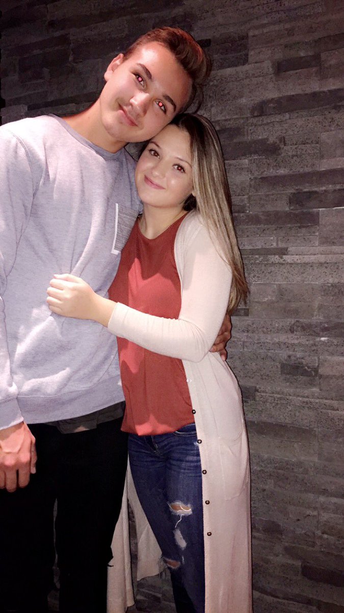 biancaeluca's tweet image. happy national boyfriend day 💕