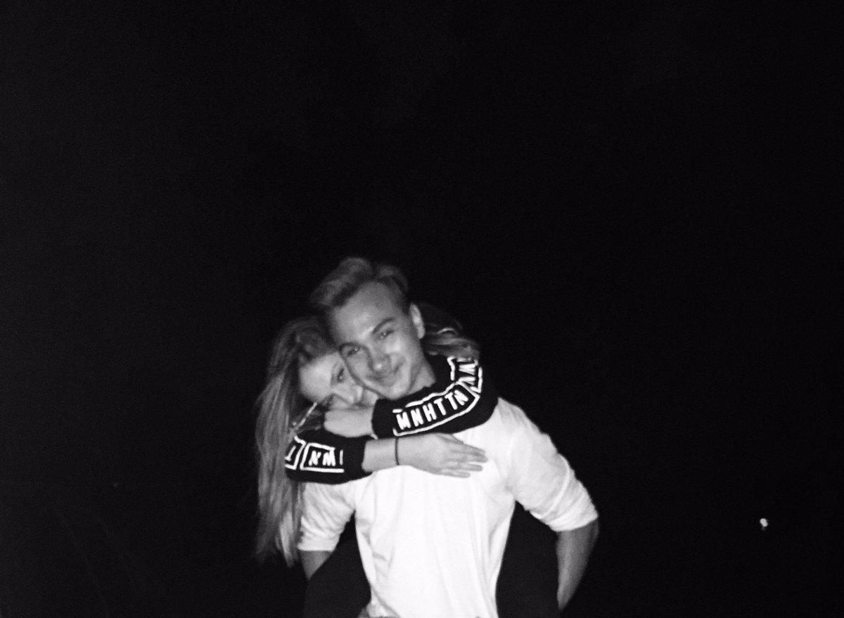 biancaeluca's tweet image. happy national boyfriend day 💕