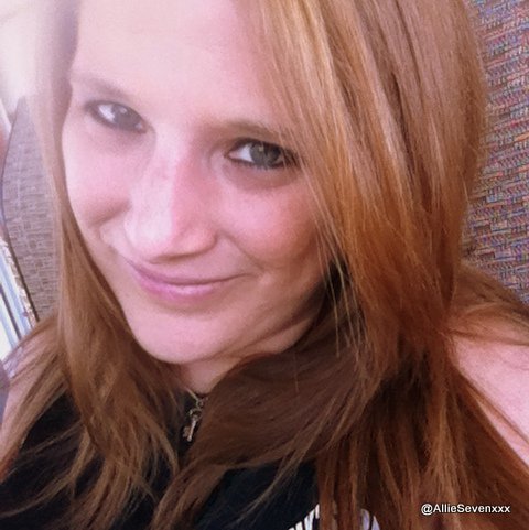 Retweet if you would sit outside with me all day!
#ilovemygirlfund https://t.co/IncjBU9pJs    @mygirlfund