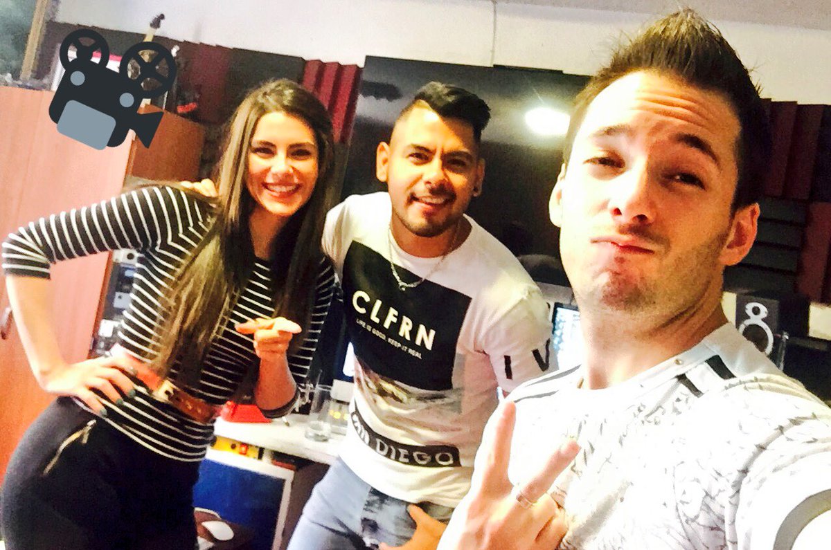 jacser's tweet photo. GRACIAS @AlineUrbiola y @Greg_Calvillo por la entrevista!
💥No se la pierdan próximamente💥 #enred2 #enredos #TvAzteca https://t.co/sf6mRBvE9V