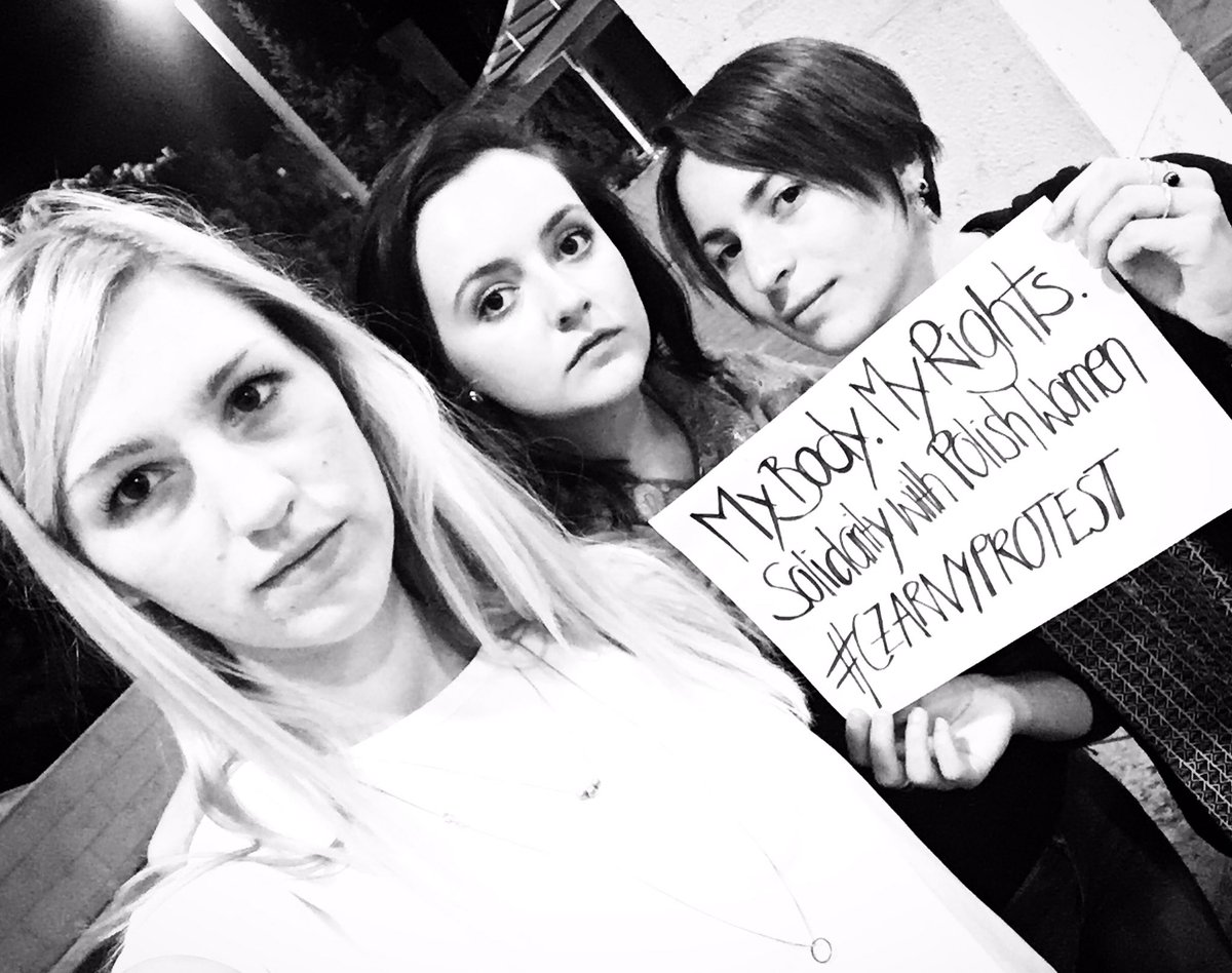 JWerthwein's tweet photo. My Body. My Rights. We, from Germany, Czech Rep. &amp; Italy, stand with all polish women fighting for their rights! #blackmonday #CzarnyProtest https://t.co/h3hKXiLTmU