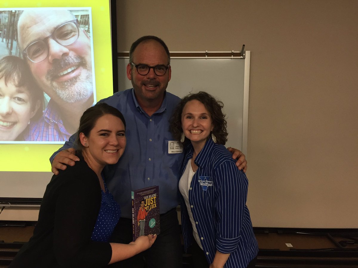 cbe_bibb's tweet photo. Thanks @writeguyjeff for visiting us. The kids and teachers LOVED having you at Wilson! @TWEHowl @katyisd @MissSchieffer #twehowl #inspired https://t.co/a6lVvigan3