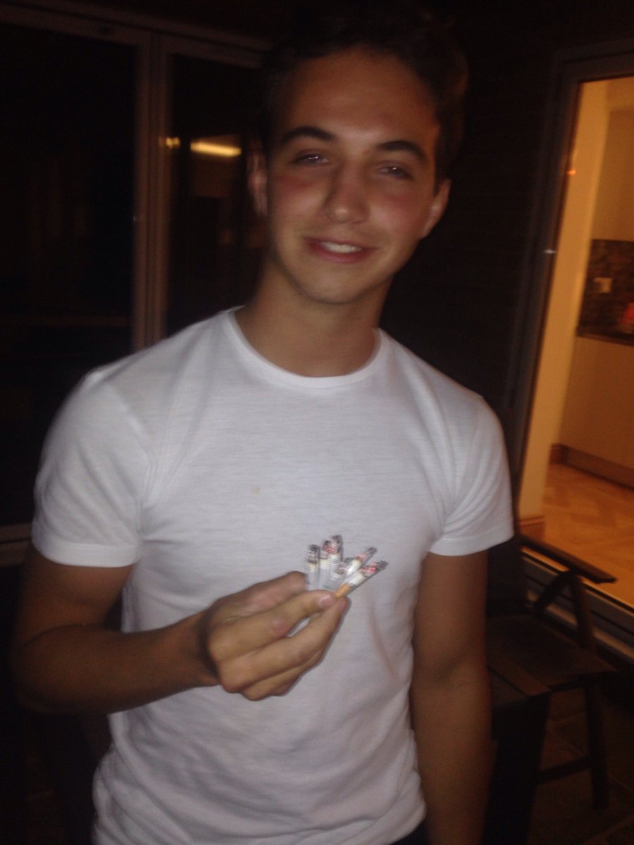 MattyMayhew tweet picture