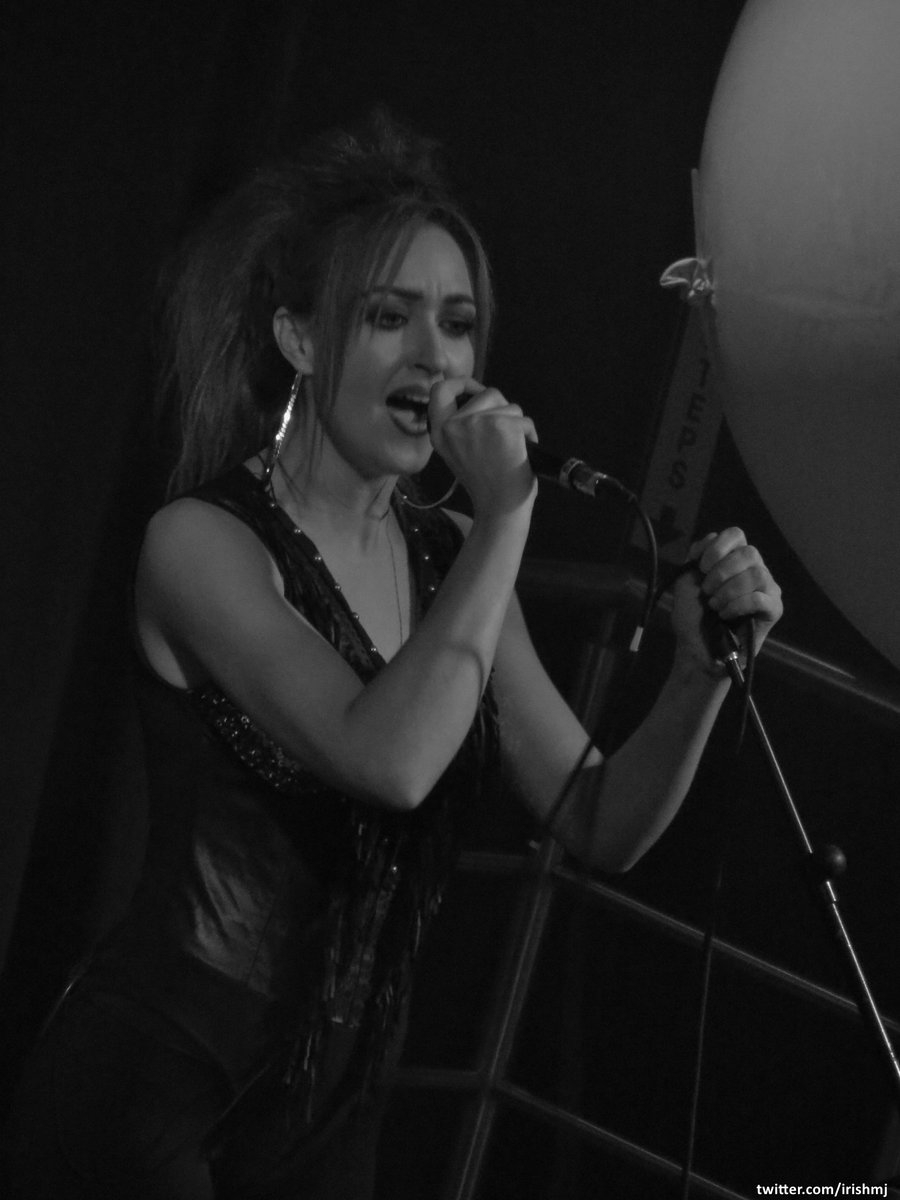 <a href="/irishmusicparty/">#IrishMusicParty</a> Sure lets have a few more of <a href="/cutoncemusic/">Cut Once</a> #IrishMusicParty