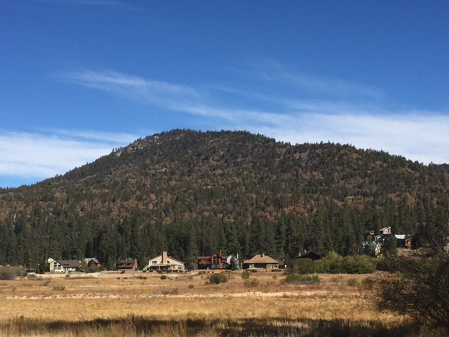 SanBernardinoNF's tweet photo. No smoke showing on the #DelamarFire from Grout Bay. Firefighters continue to seek and destroy hotspots and construct fireline. https://t.co/Yjiy1Zc9Uq