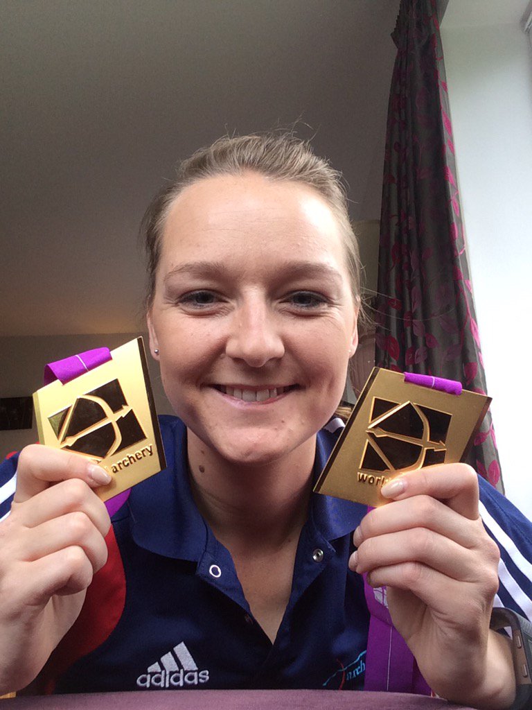 Amy Oliver tweet media